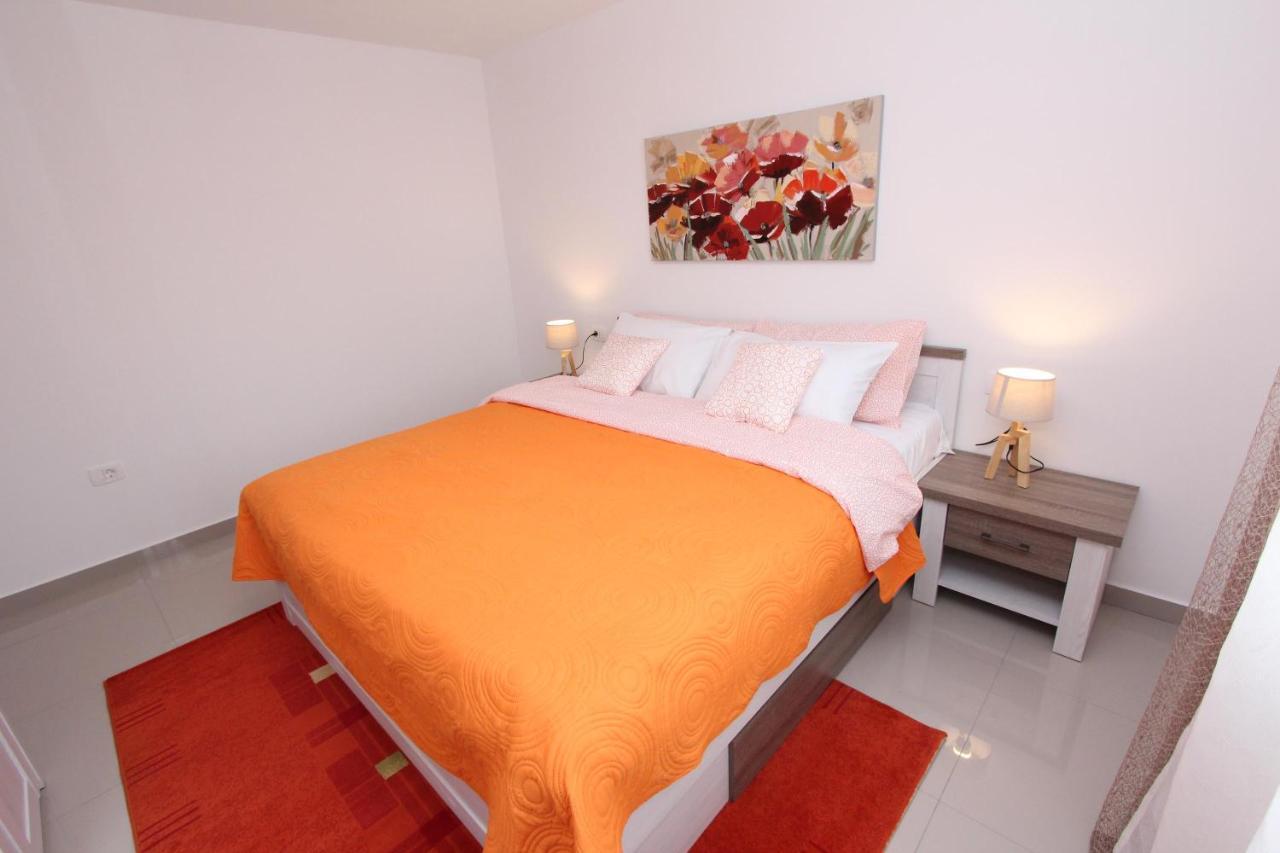 Apartment Sorriso 2 Rovinj Exterior photo